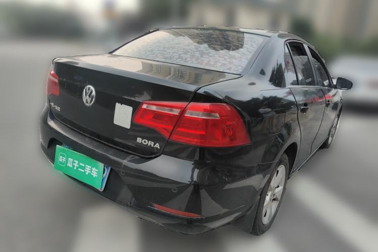 Used Volkswagen Bora 2014 1.6L Automatic Comfort Model Rear Right 45 Deg