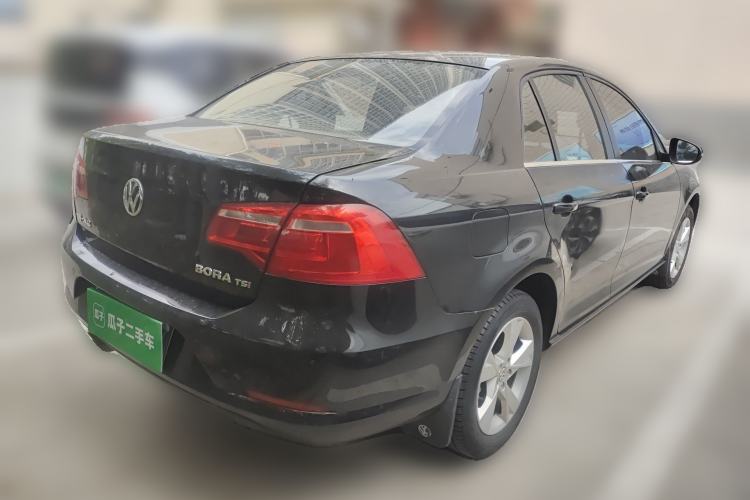 Used Volkswagen Bora 2014 1.4TSI Automatic Comfort Model Rear Right 45 Deg