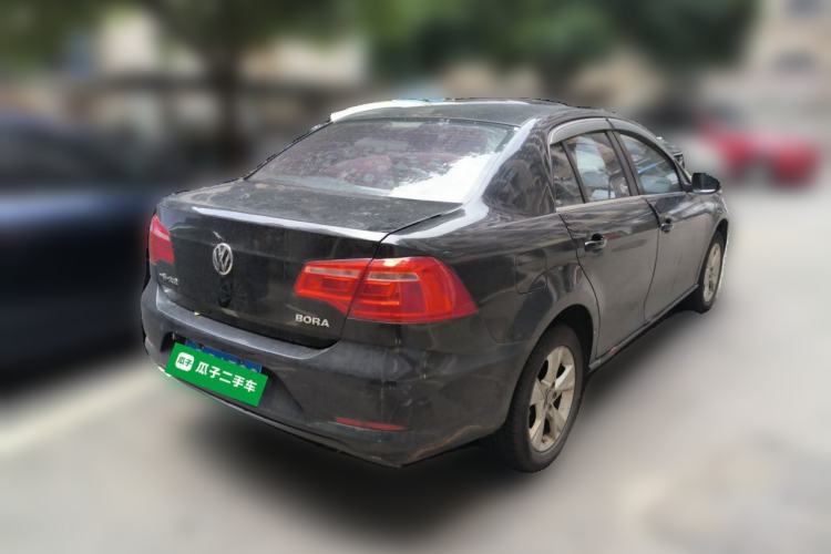 Used Volkswagen Bora 2014 1.6L Automatic Comfort Model Rear Right 45 Deg