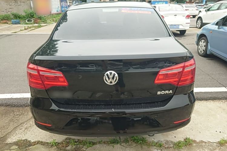 Used Volkswagen Bora 2014 1.6L Automatic Fashion Model Rear