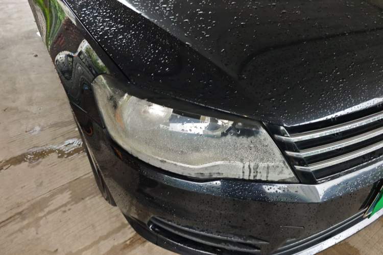 Used Volkswagen Bora 2014 1.6L Manual Fashion Edition Right Front Headlight