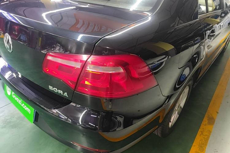Used Volkswagen Bora 2014 1.6L Automatic Fashion Model Right Rear Taillight