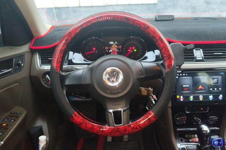 Used Volkswagen Bora 2014 1.6L Automatic Comfort Model Steering Wheel