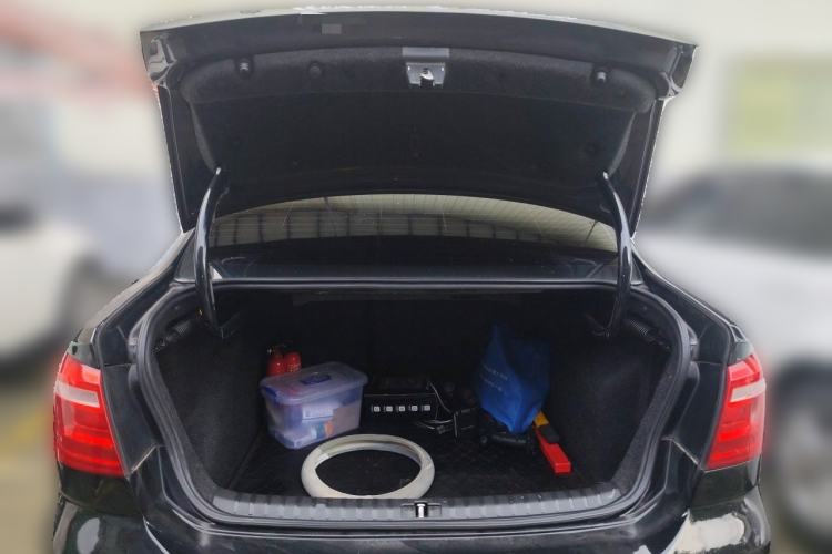 Used Volkswagen Bora 2014 1.6L Automatic Comfort Model Trunk