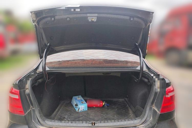 Used Volkswagen Bora 2014 1.6L Manual Comfort Model Trunk