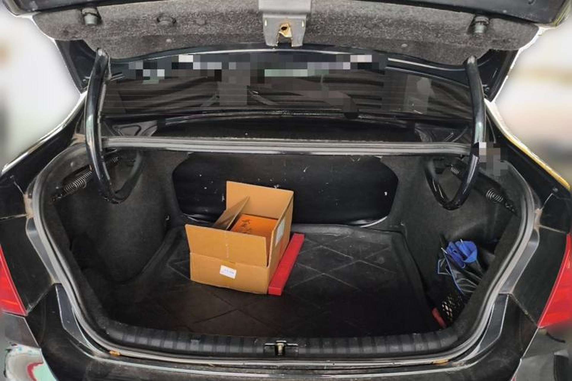 Used Volkswagen Bora 2014 1.6L Automatic Fashion Model Trunk