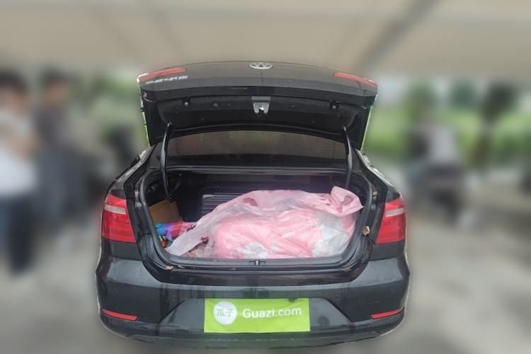 Used Volkswagen Bora 2014 1.6L Automatic Comfort Model Trunk