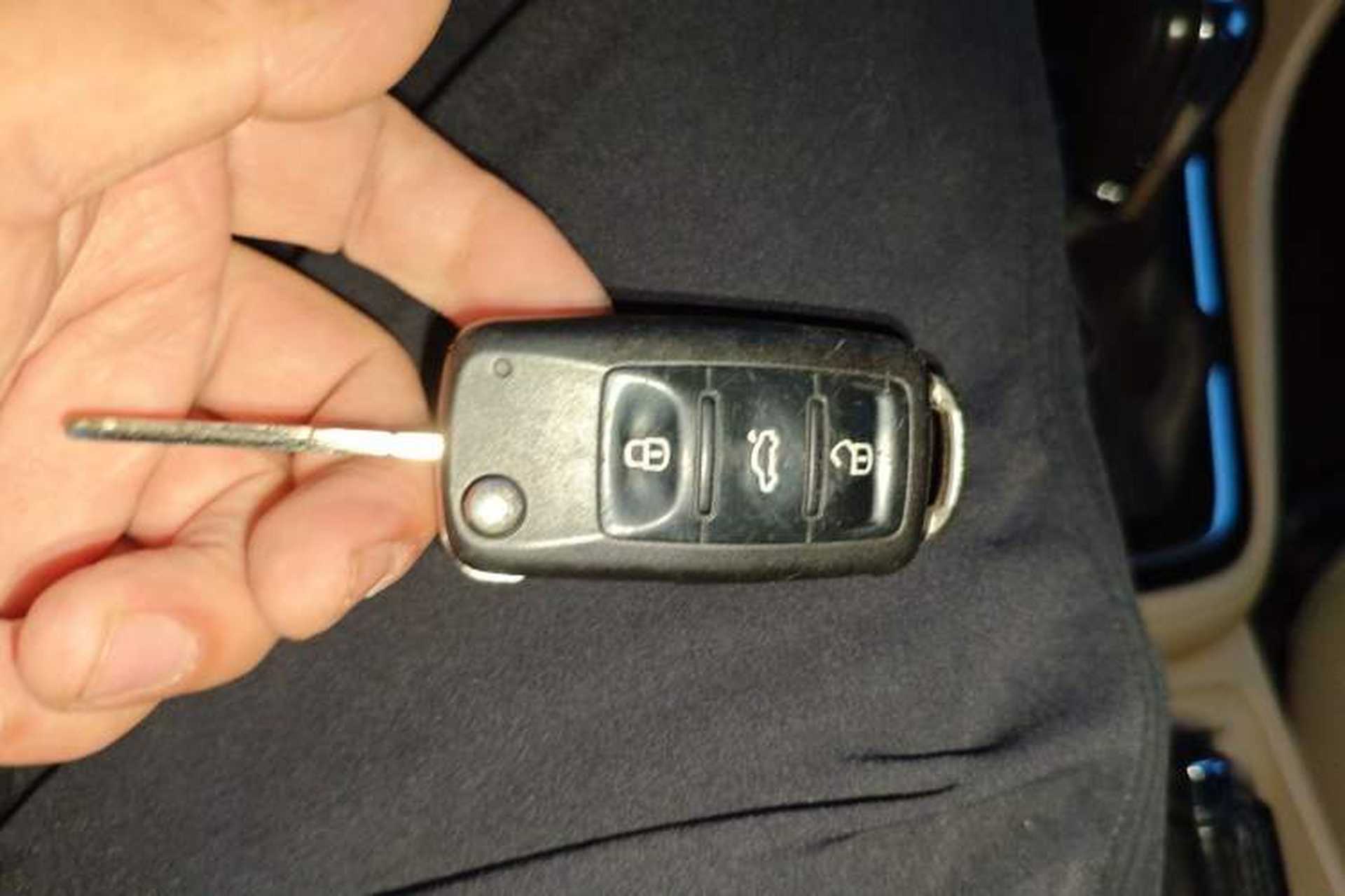 Used Volkswagen Bora 2014 1.6L Automatic Comfort Model Vehicle Key