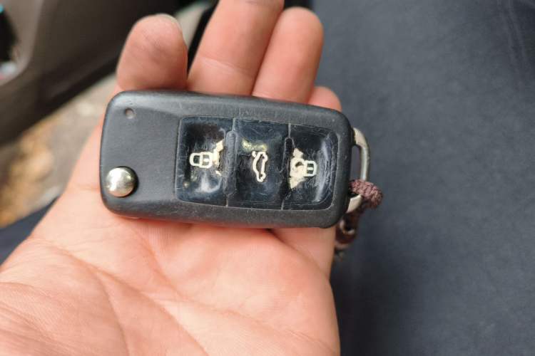 Used Volkswagen Bora 2014 1.6L Automatic Comfort Model Vehicle Key