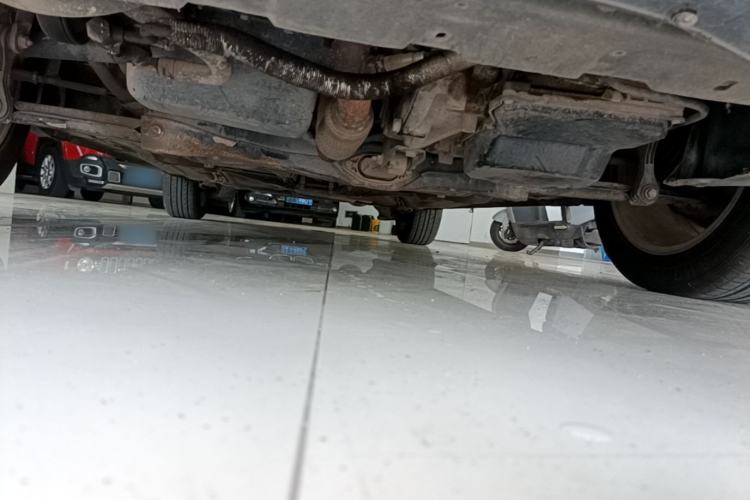 Used Volkswagen Bora 2014 1.6L Automatic Comfort Model Chassis Front