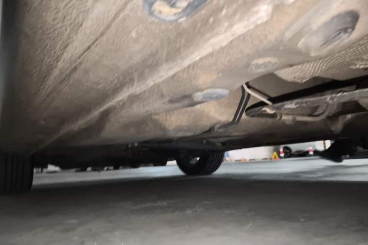 Used Volkswagen Bora 2014 1.6L Automatic Comfort Model Chassis Rear Left