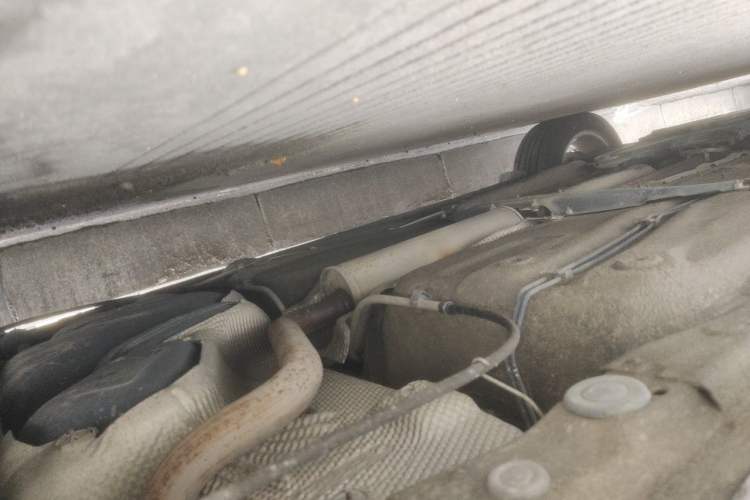Used Volkswagen Bora 2014 1.6L Automatic Comfort Model Chassis Rear Left