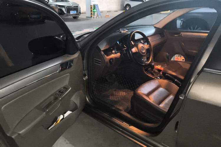 Used Volkswagen Bora 2014 1.6L Automatic Comfort Model Driver Seat