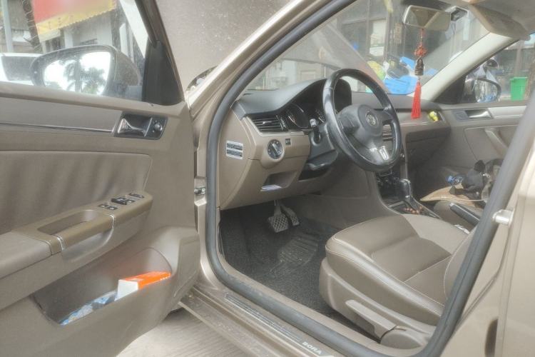 Used Volkswagen Bora 2014 1.6L Automatic Comfort Model Driver Seat
