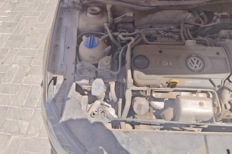 Used Volkswagen Bora 2014 1.4TSI Automatic Comfort Model Engine Bay Right