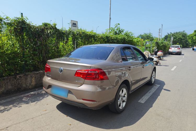 Used Volkswagen Bora 2014 1.6L Automatic Comfort Model Exterior 3