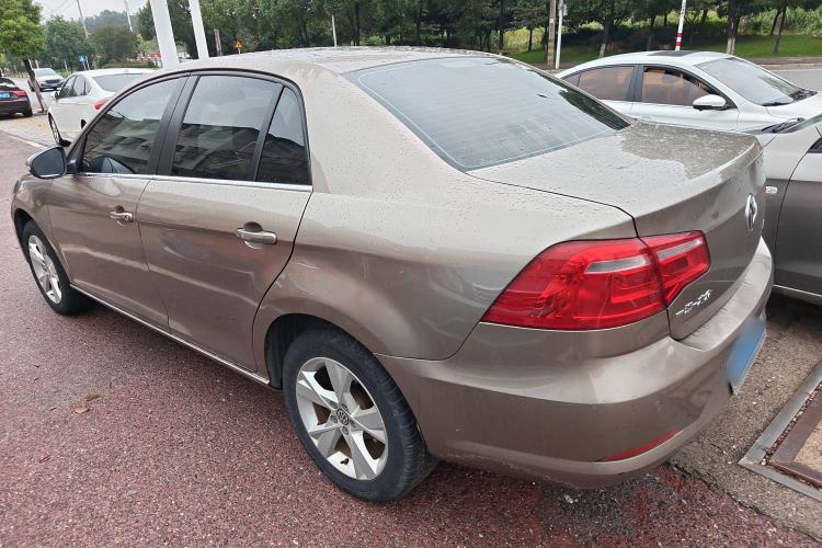 Used Volkswagen Bora 2014 1.6L Automatic Comfort Model Exterior 3