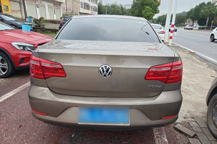 Used Volkswagen Bora 2014 1.6L Automatic Comfort Model Exterior 4