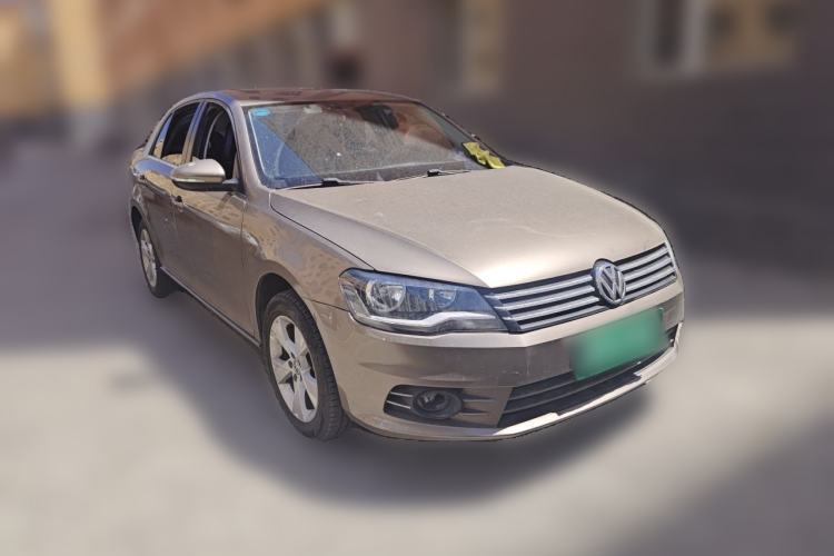 Used Volkswagen Bora 2014 1.4TSI Automatic Comfort Model Front Right 45 Deg