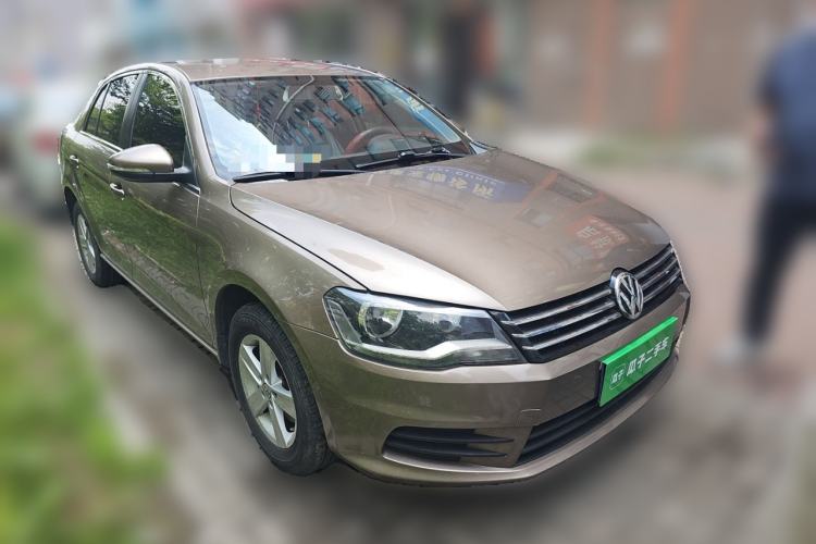 Used Volkswagen Bora 2014 1.6L Automatic Fashion Model Front Right 45 Deg