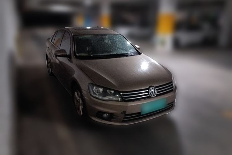 Used Volkswagen Bora 2014 1.6L Automatic Comfort Model Front Right 45 Deg