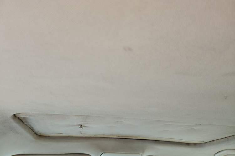 Used Volkswagen Bora 2014 1.6L Automatic Comfort Model Headliner