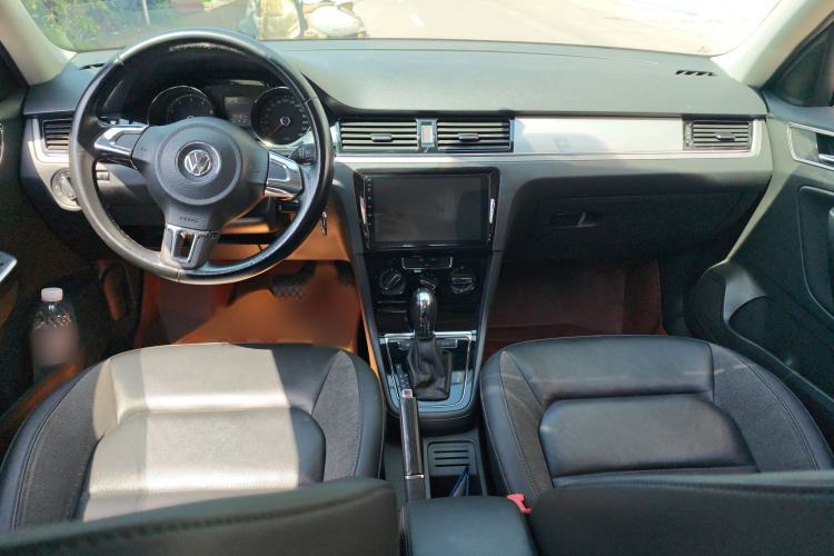 Used Volkswagen Bora 2014 1.6L Automatic Comfort Model Interior 3