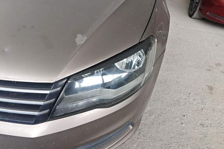 Used Volkswagen Bora 2014 1.6L Automatic Fashion Model Left Front Headlight