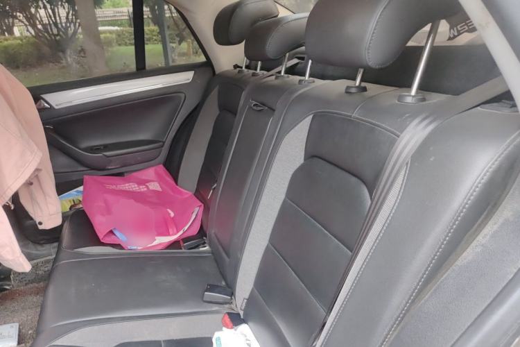 Used Volkswagen Bora 2014 1.6L Automatic Comfort Model Left Rear Seat
