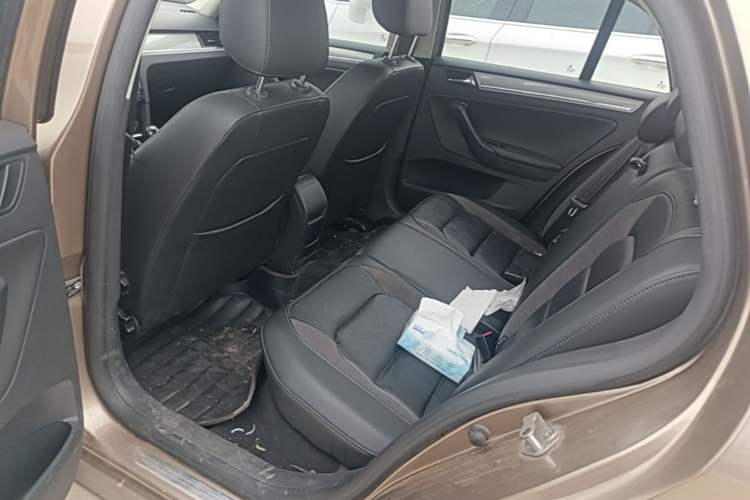 Used Volkswagen Bora 2014 1.6L Manual Fashion Edition Left Rear Seat