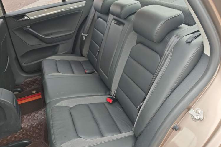 Used Volkswagen Bora 2014 1.6L Manual Comfort Model Left Rear Seat