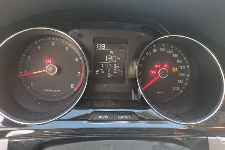 Used Volkswagen Bora 2014 1.6L Manual Comfort Model Odometer Close Up