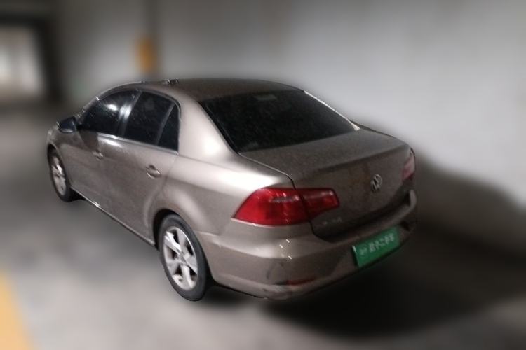 Used Volkswagen Bora 2014 1.6L Automatic Comfort Model Rear Left 45 Deg