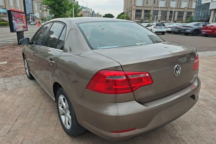 Used Volkswagen Bora 2014 1.6L Manual Comfort Model Rear Left 45 Deg