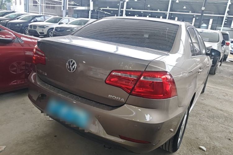 Used Volkswagen Bora 2014 1.6L Automatic Fashion Model Rear Right 45 Deg