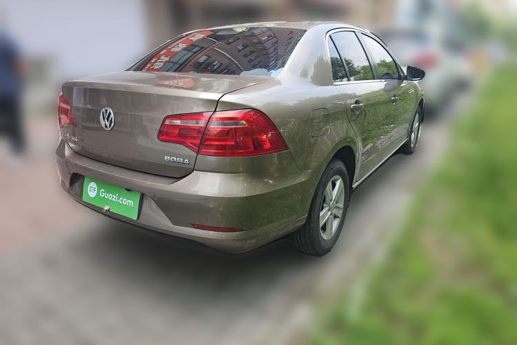 Used Volkswagen Bora 2014 1.6L Automatic Fashion Model Rear Right 45 Deg
