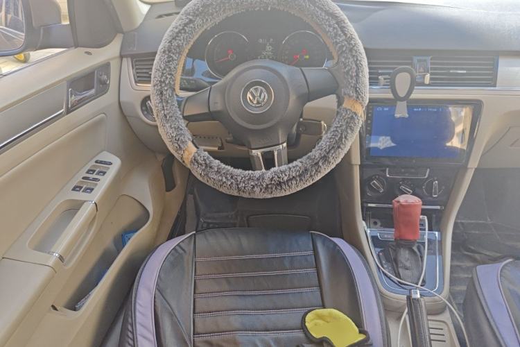 Used Volkswagen Bora 2014 1.4TSI Automatic Comfort Model Steering Wheel