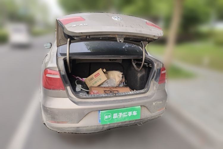 Used Volkswagen Bora 2014 1.6L Automatic Comfort Model Trunk