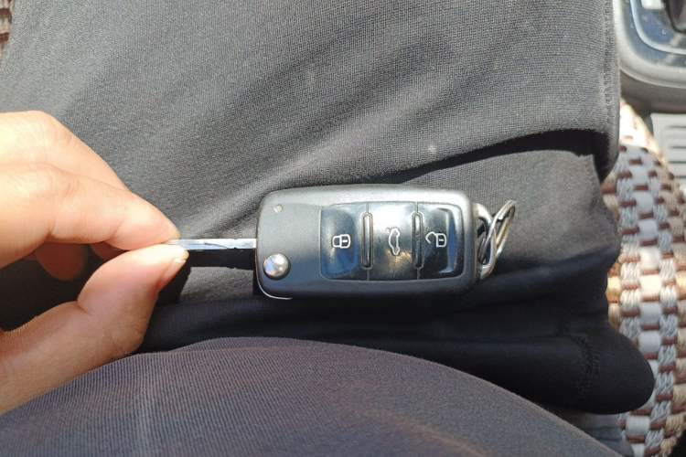 Used Volkswagen Bora 2014 1.6L Automatic Comfort Model Vehicle Key