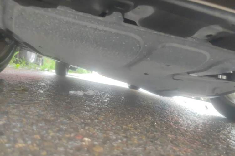 Used Volkswagen Bora 2014 1.6L Manual Comfort Model Chassis Front