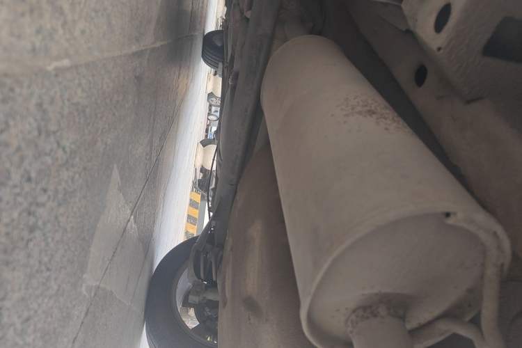 Used Volkswagen Bora 2014 1.6L Automatic Comfort Model Chassis Rear Left