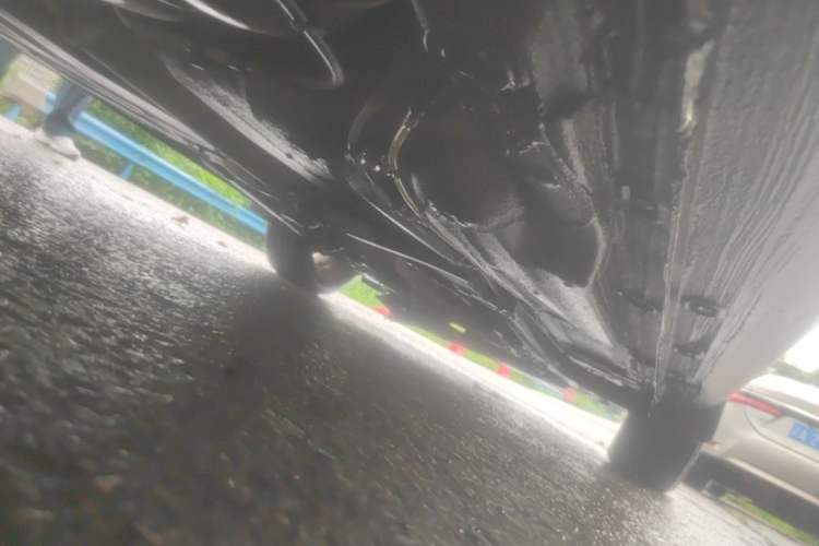 Used Volkswagen Bora 2014 1.6L Manual Comfort Model Chassis Rear Right