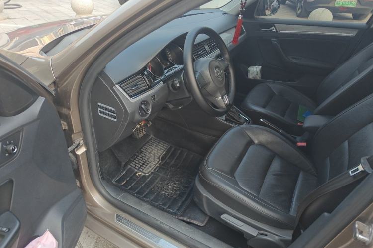 Used Volkswagen Bora 2014 1.6L Automatic Comfort Model Driver Seat