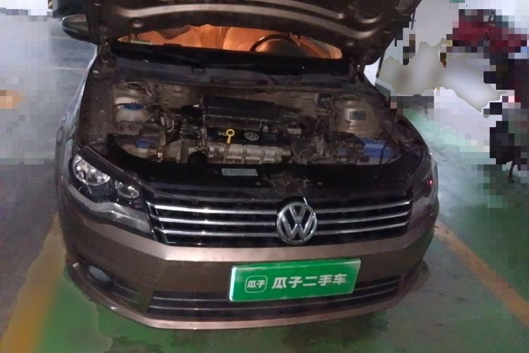 Used Volkswagen Bora 2014 1.6L Manual Comfort Model Engine Bay