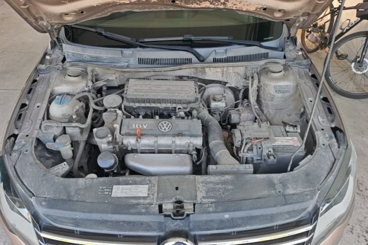 Used Volkswagen Bora 2014 1.6L Automatic Comfort Model Engine Bay
