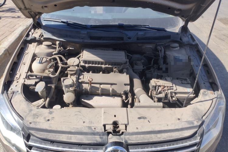 Used Volkswagen Bora 2014 1.6L Automatic Comfort Model Engine Bay