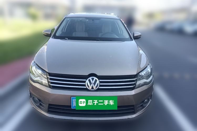 Used Volkswagen Bora 2014 1.6L Manual Fashion Edition Front