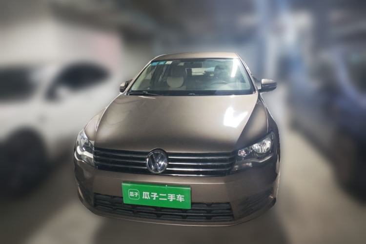 Used Volkswagen Bora 2014 1.6L Manual Fashion Edition Front