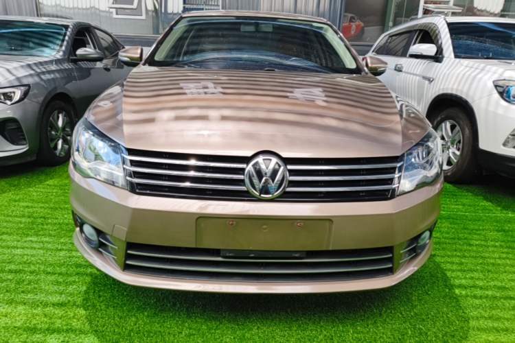 Used Volkswagen Bora 2014 1.6L Automatic Comfort Model Front