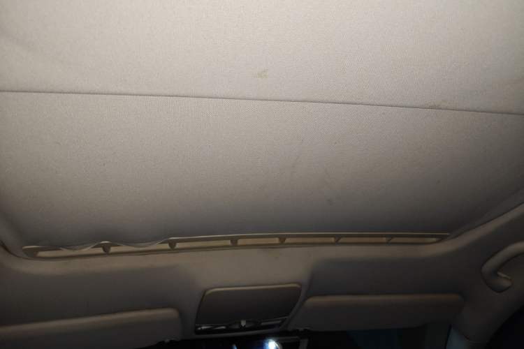 Used Volkswagen Bora 2014 1.6L Automatic Comfort Model Headliner